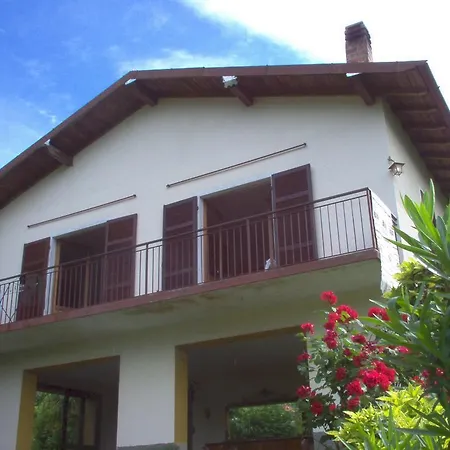 בית נופש Casa Vacanze 100 Palme טרמצו