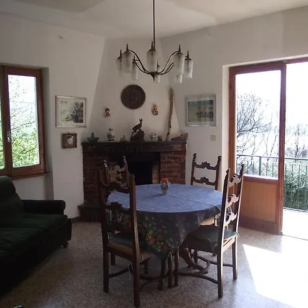 בית נופש Casa Vacanze 100 Palme